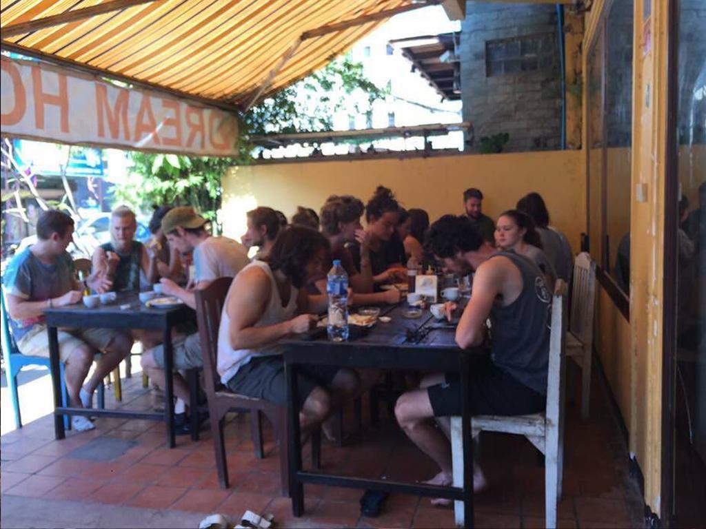 Dream Home Hostel Vientiane Luaran gambar