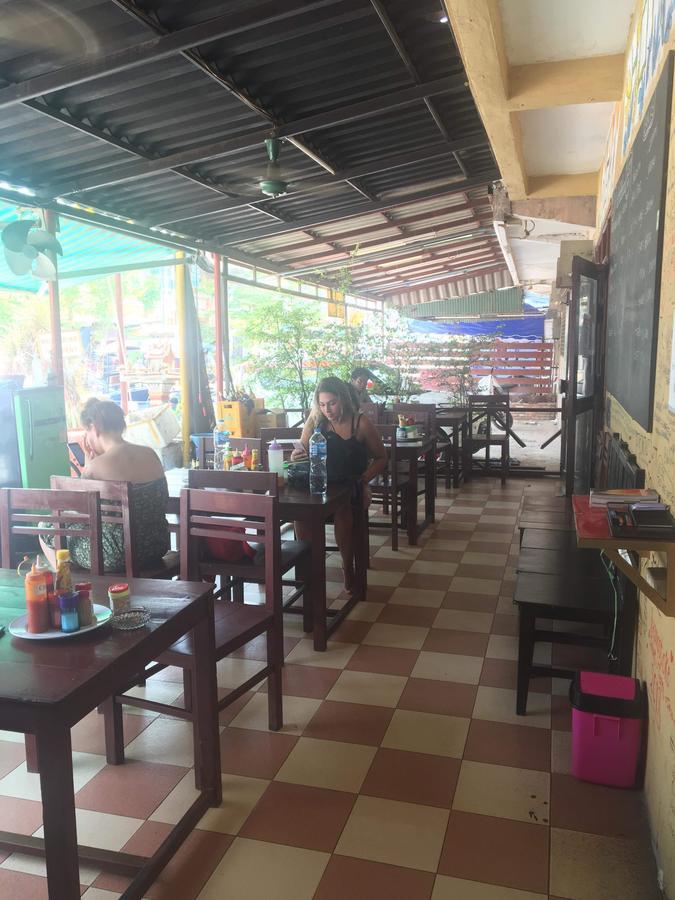 Dream Home Hostel Vientiane Luaran gambar